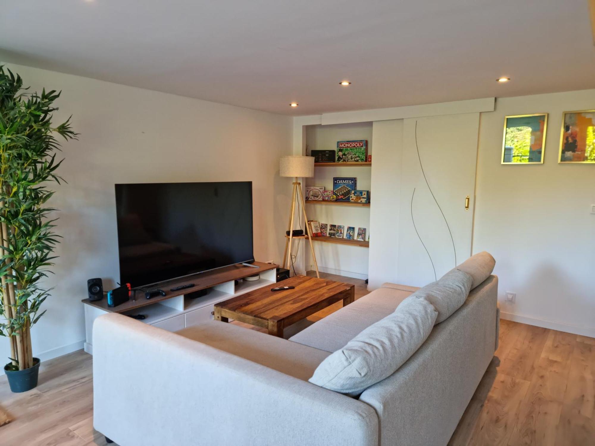 Le Quatorze Apartment Menesplet Luaran gambar